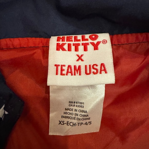 Team USA x Hello Kitty Olympic Windbreaker Size 4/5 - Picture 3 of 3